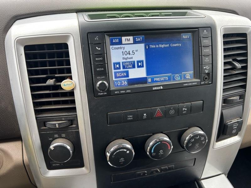 RAM 1500 SLT Quad Cab 4WD 2011