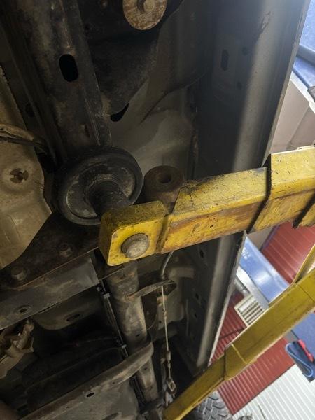 RAM 1500 SLT Quad Cab 4WD 2011