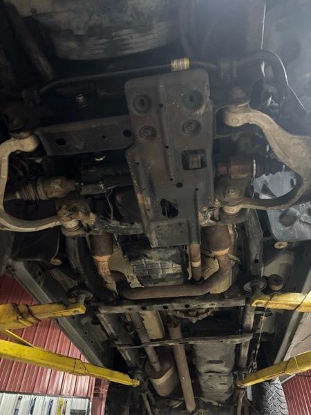 RAM 1500 SLT Quad Cab 4WD 2011