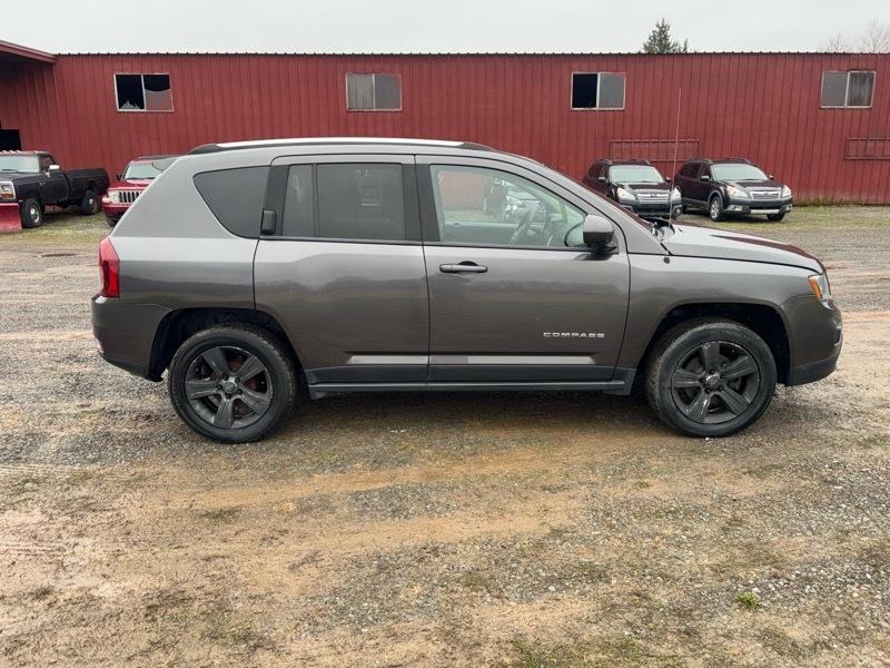 Jeep Compass Latitude FWD 2016