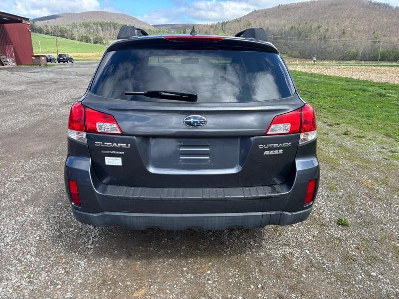 Subaru Outback 2.5i Limited 2012