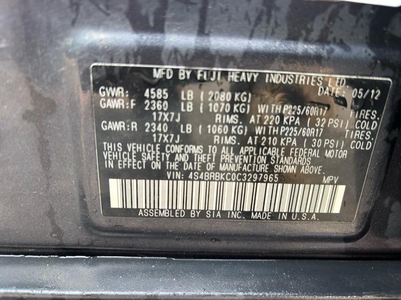 Subaru Outback 2.5i Limited 2012