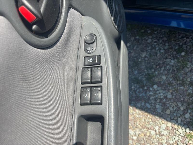 Saturn ION Sedan 2 w/Auto 2006