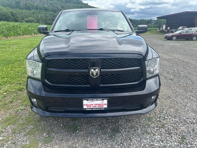RAM 1500 Tradesman Quad Cab 4WD 2015