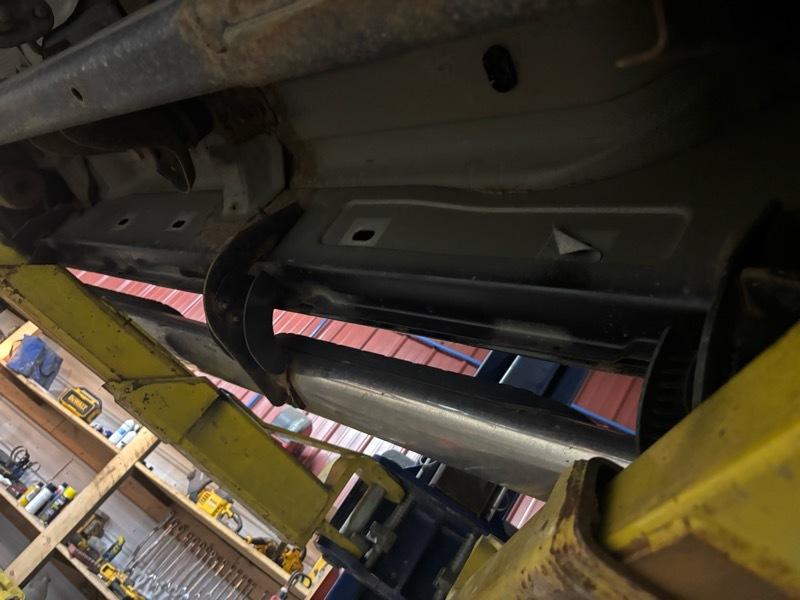 RAM 1500 Tradesman Quad Cab 4WD 2015