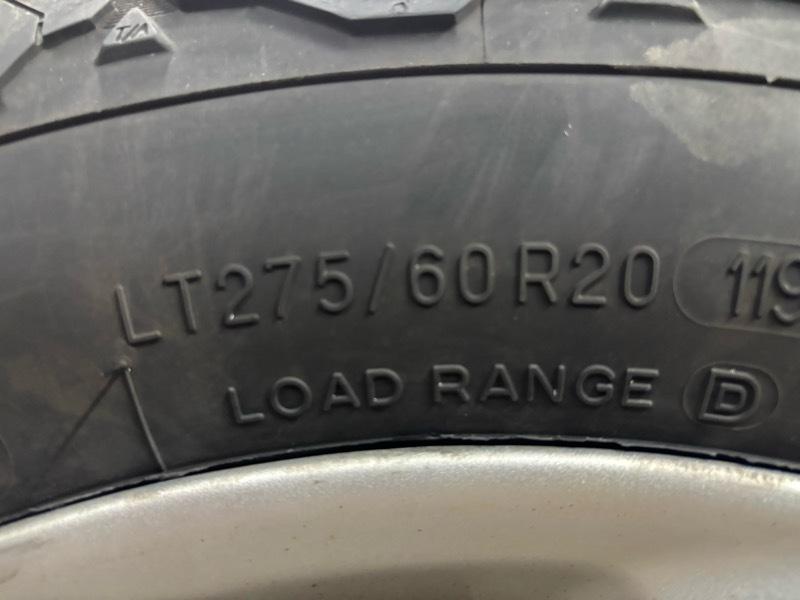 RAM 1500 Tradesman Quad Cab 4WD 2015