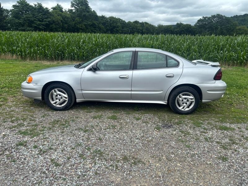 Pontiac Grand Am SE1 sedan 2004