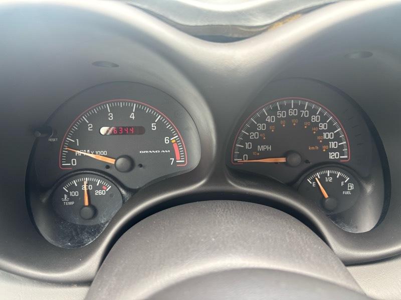 Pontiac Grand Am SE1 sedan 2004