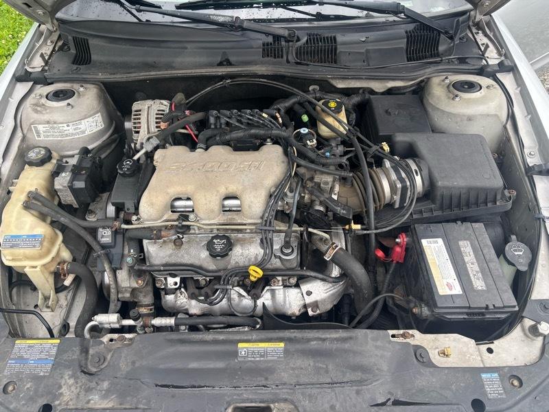 Pontiac Grand Am SE1 sedan 2004