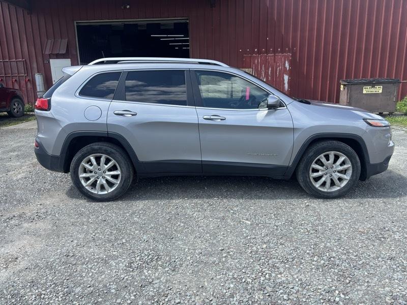 Jeep Cherokee Limited FWD 2016