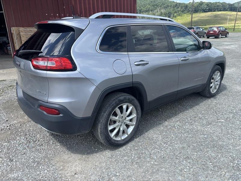 Jeep Cherokee Limited FWD 2016