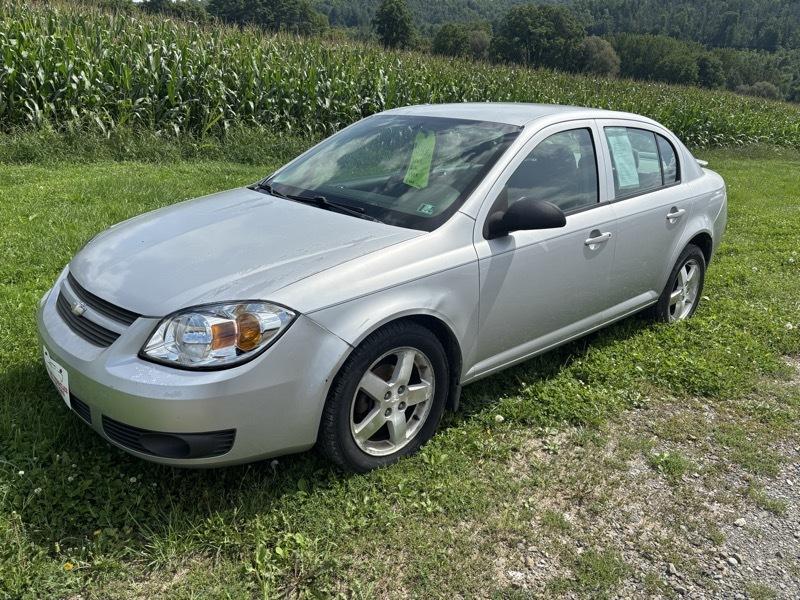 Chevrolet Cobalt LS Sedan 2005