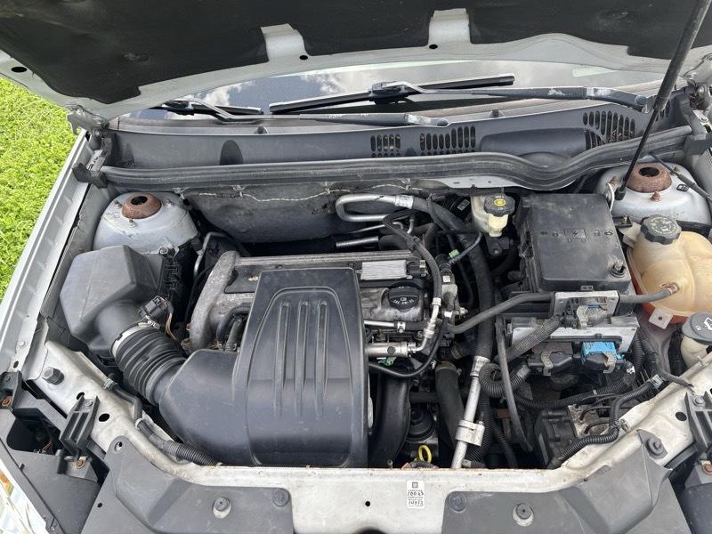Chevrolet Cobalt LS Sedan 2005