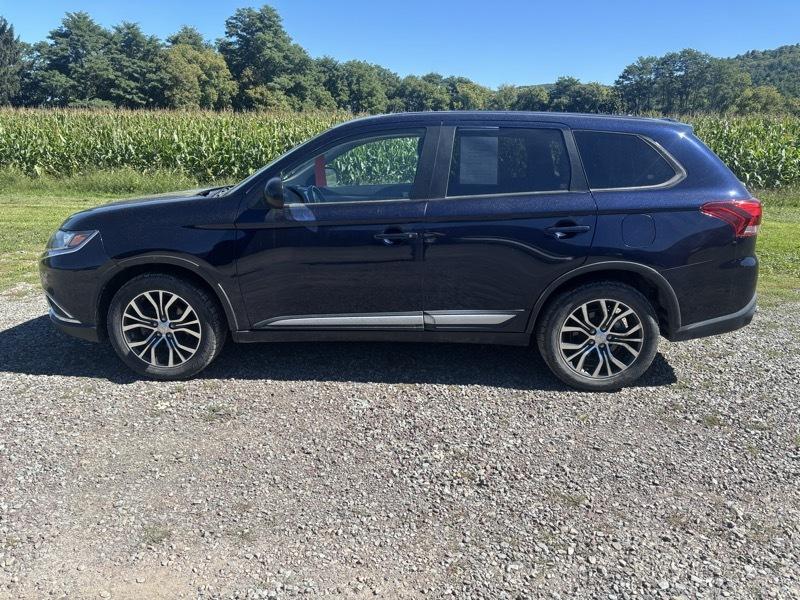 Mitsubishi Outlander SE AWD 2016