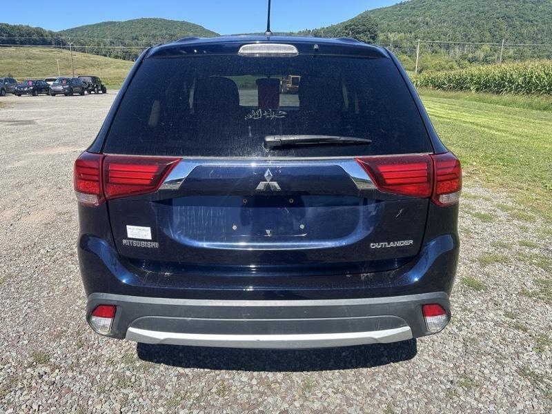 Mitsubishi Outlander SE AWD 2016