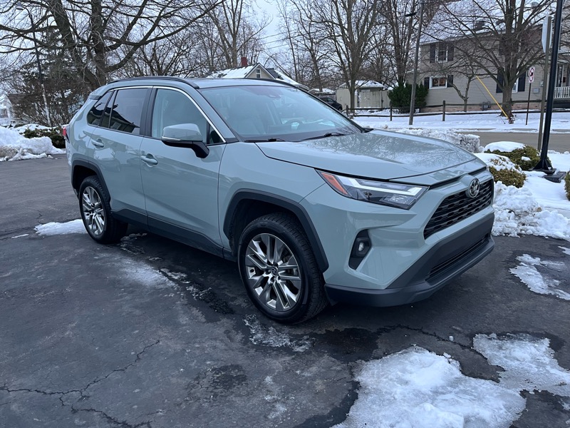 2023 Toyota RAV4 XLE Premium AWD