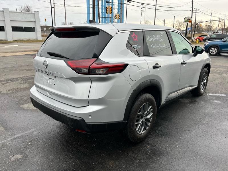 Nissan Rogue FWD S 2024