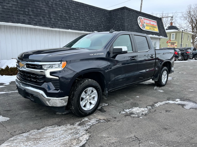2023 Chevrolet Silverado 1500 LT Crew Cab 4WD