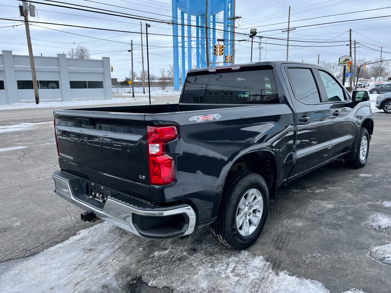 Chevrolet Silverado 1500 LT Crew Cab 4WD 2023
