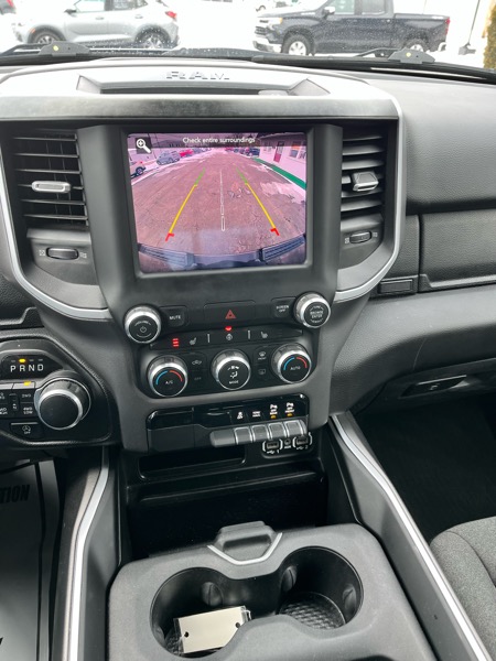 RAM 1500 Big Horn Crew Cab SWB 4WD 2020