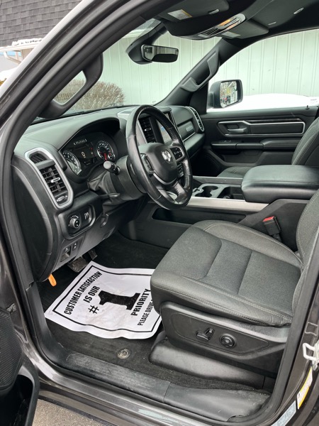 RAM 1500 Big Horn Crew Cab SWB 4WD 2020