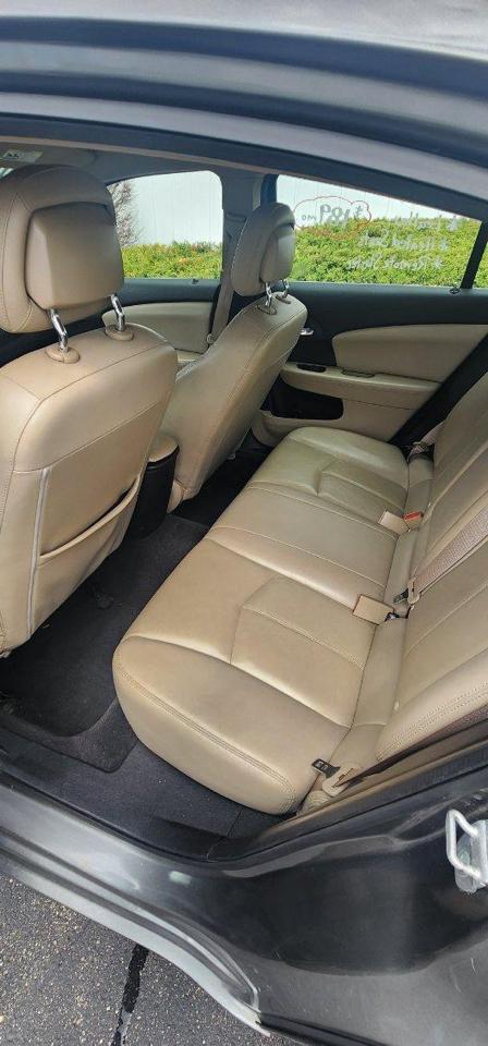 Chrysler 200 4dr Sdn Limited 2013