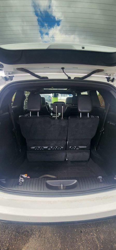 Chrysler Pacifica Touring L FWD 2023