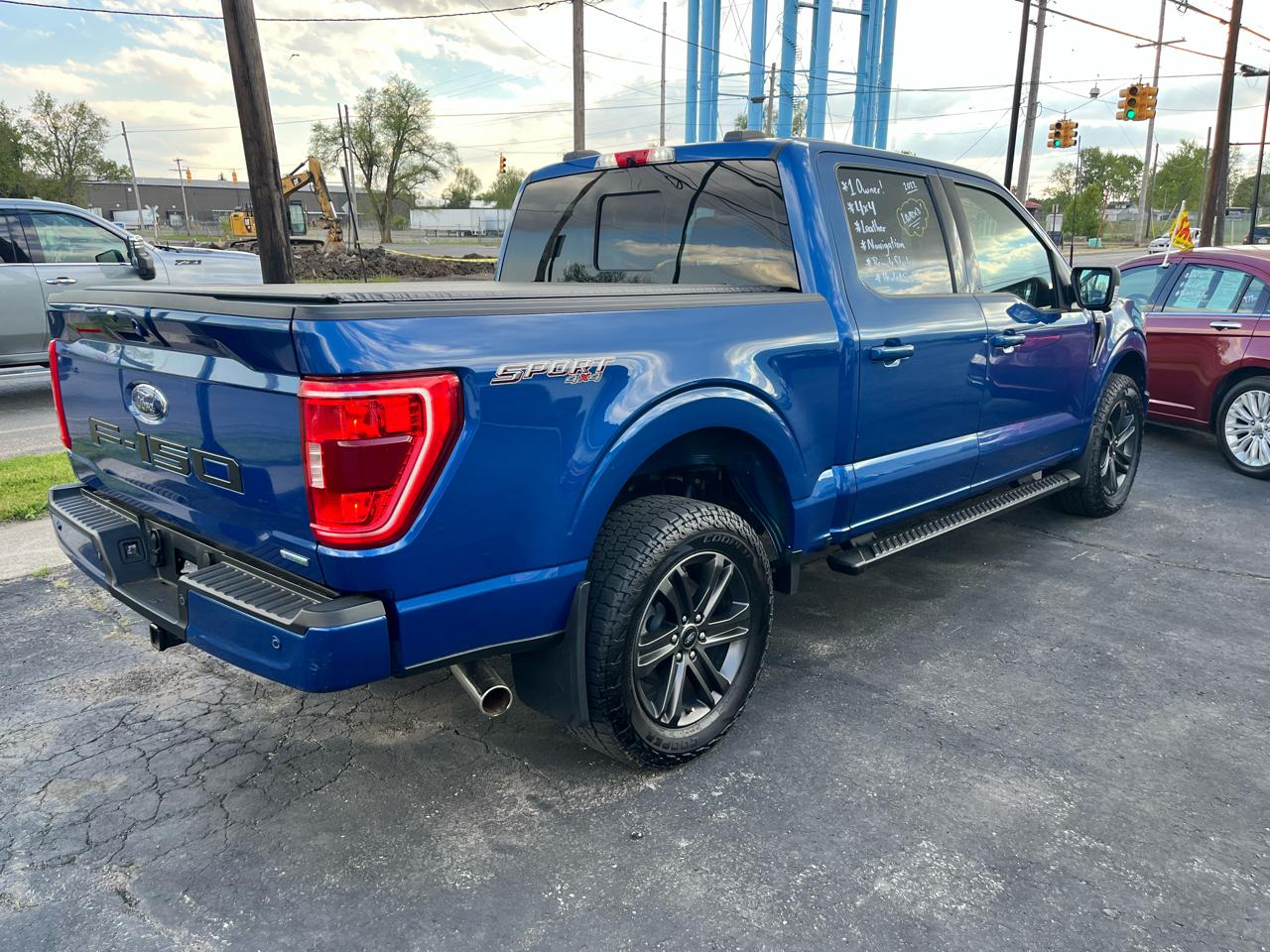 Ford F-150 XLT SuperCrew 4WD 2022