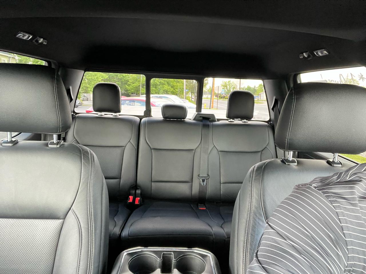 Ford F-150 XLT SuperCrew 4WD 2022