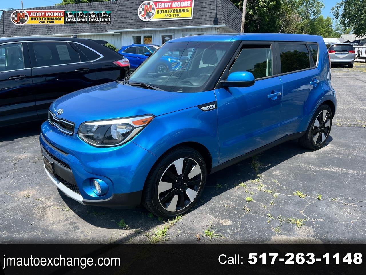 2019 Kia Soul + Auto