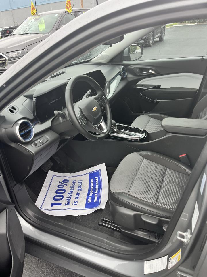 Chevrolet Trax FWD 4dr LT 2025