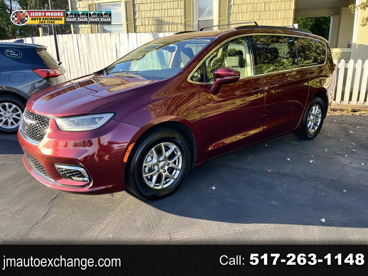 2021 Chrysler Pacifica Touring FWD