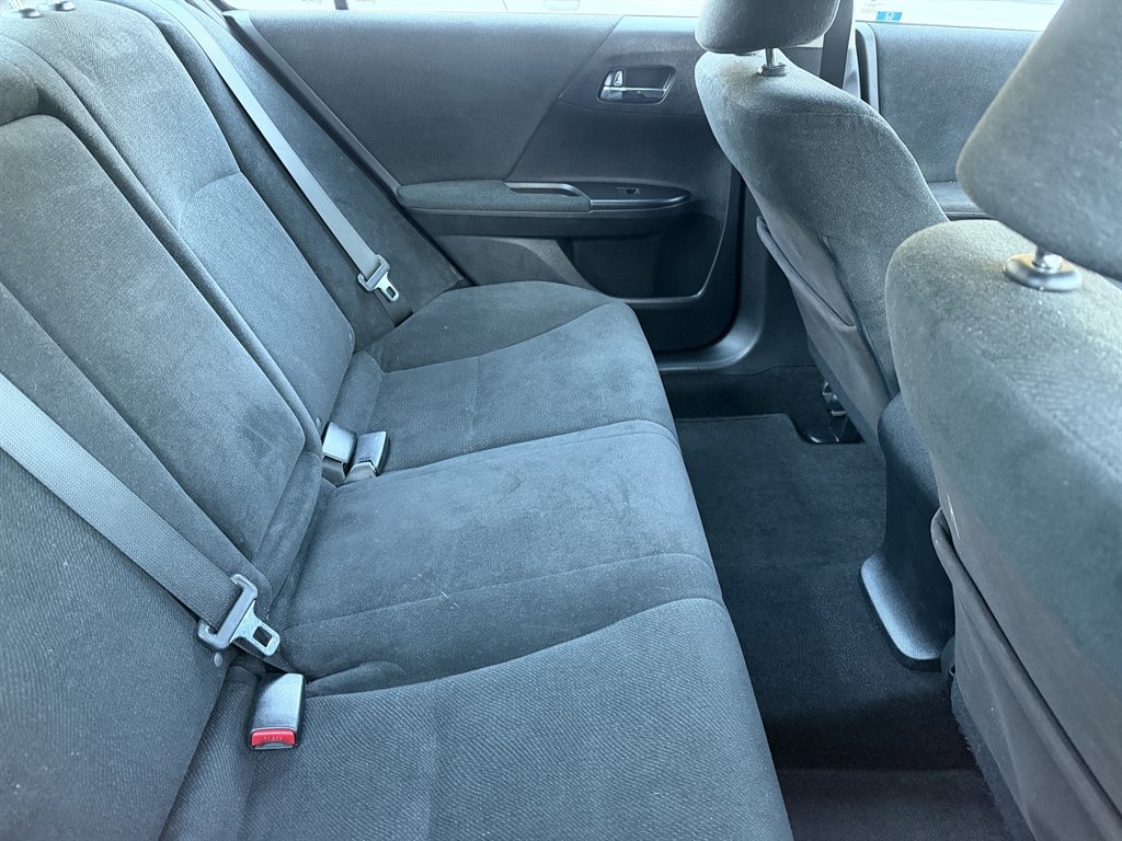 Honda Accord LX Sedan CVT 2013 Honda Accord LX Sedan CVT 2013