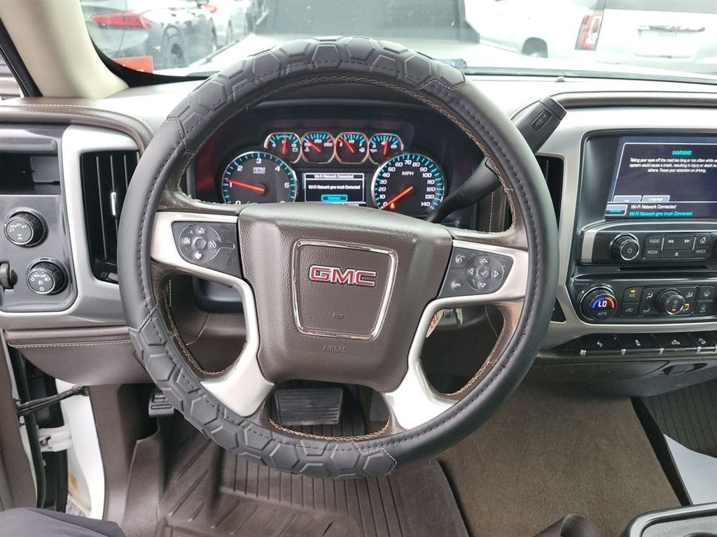 GMC Sierra 1500 SLT Crew Cab Long Box 4WD 2018 GMC Sierra 1500 SLT Crew Cab Long Box 4WD 2018