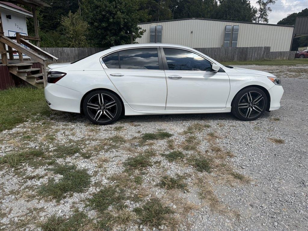 Honda Accord Sedan Sport CVT 2017