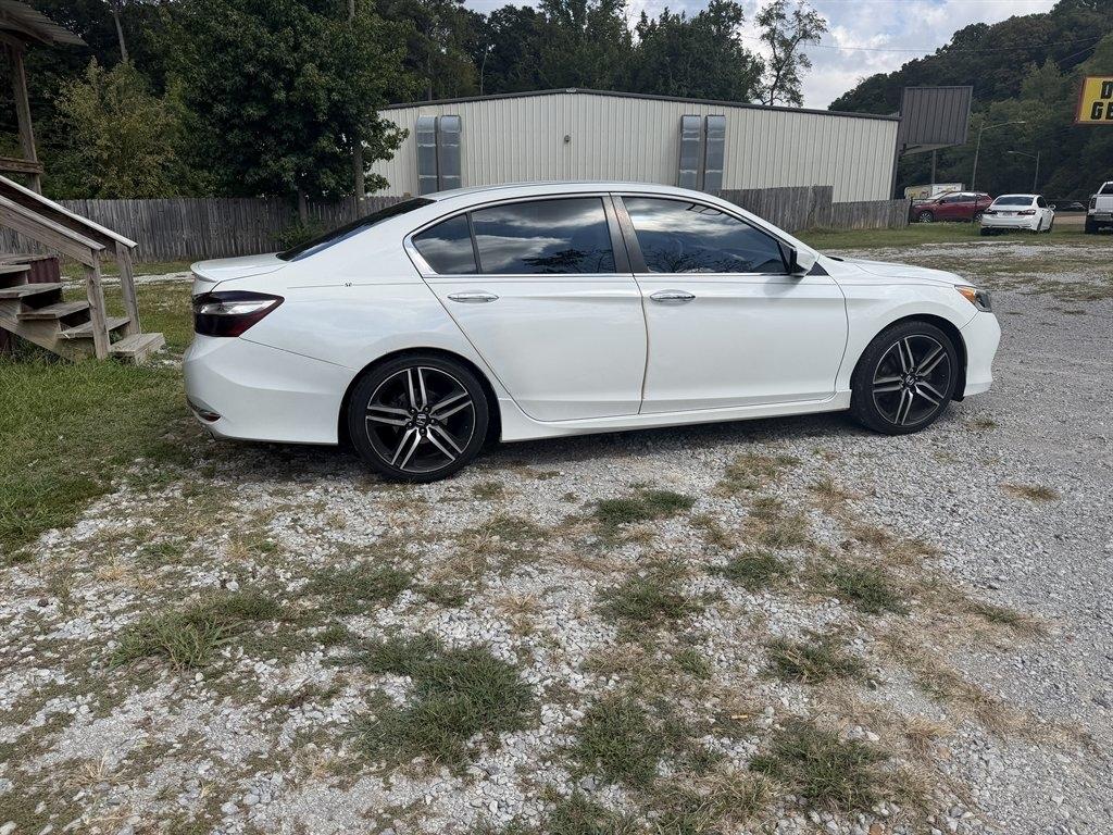 Honda Accord Sedan Sport CVT 2017