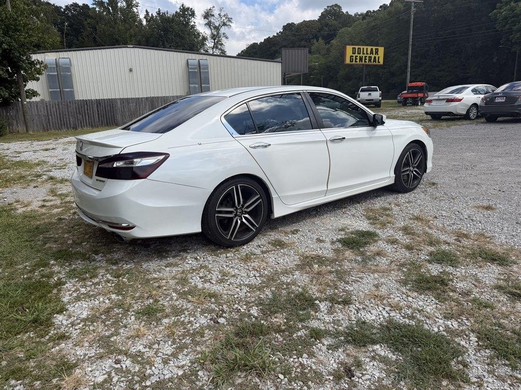 Honda Accord Sedan Sport CVT 2017