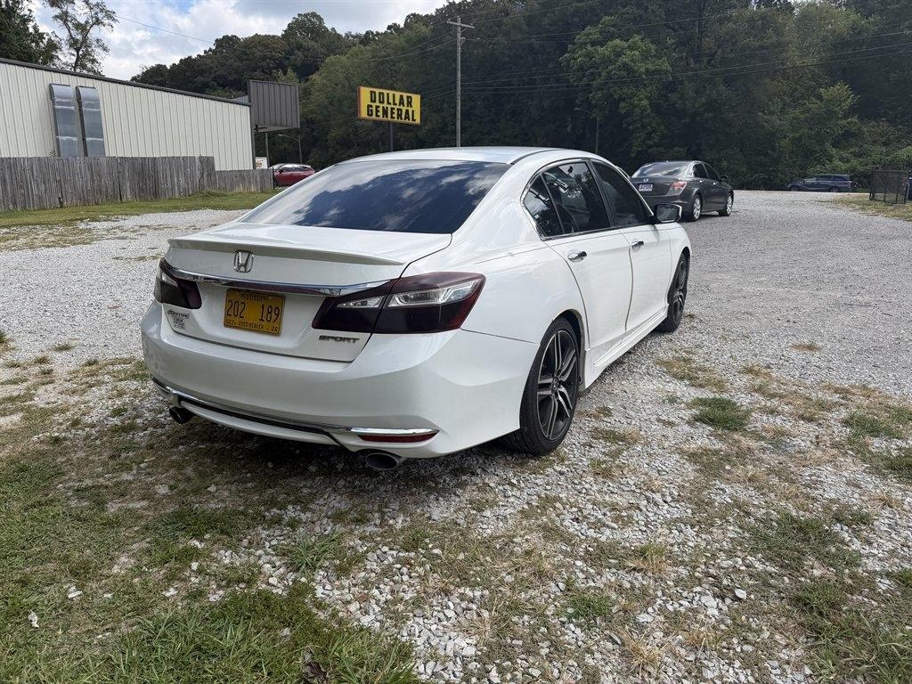Honda Accord Sedan Sport CVT 2017