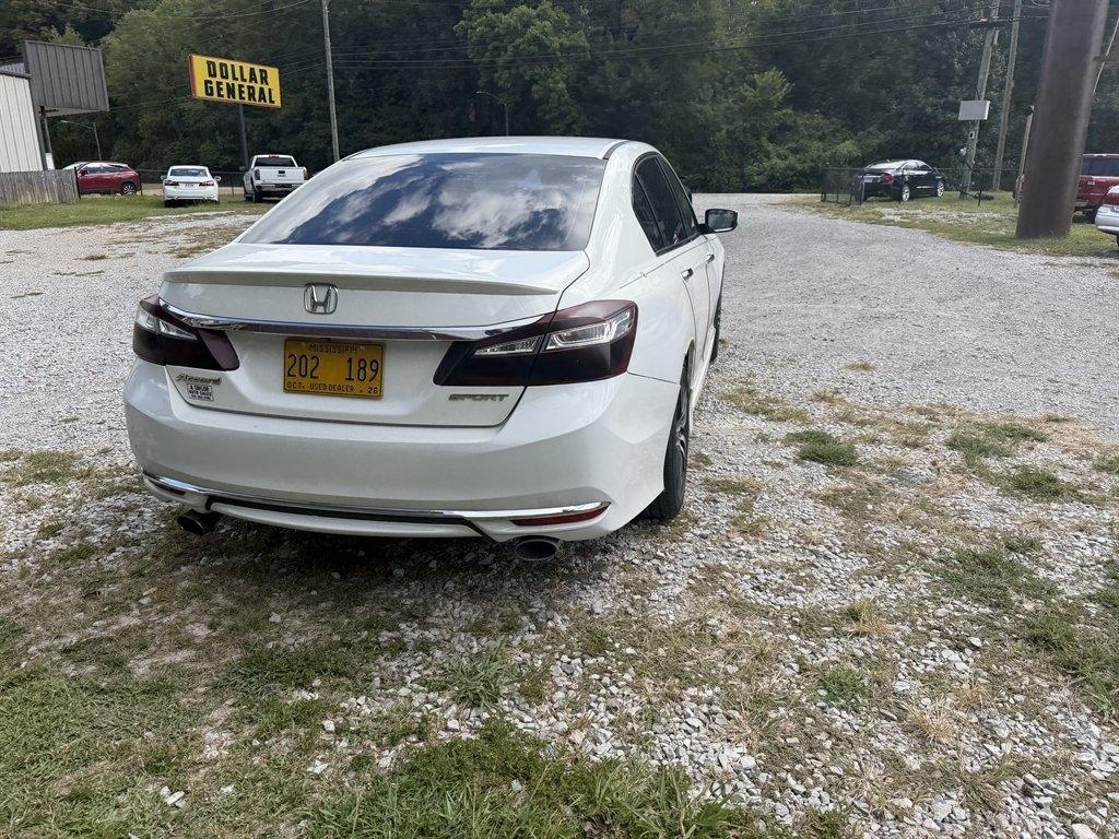 Honda Accord Sedan Sport CVT 2017