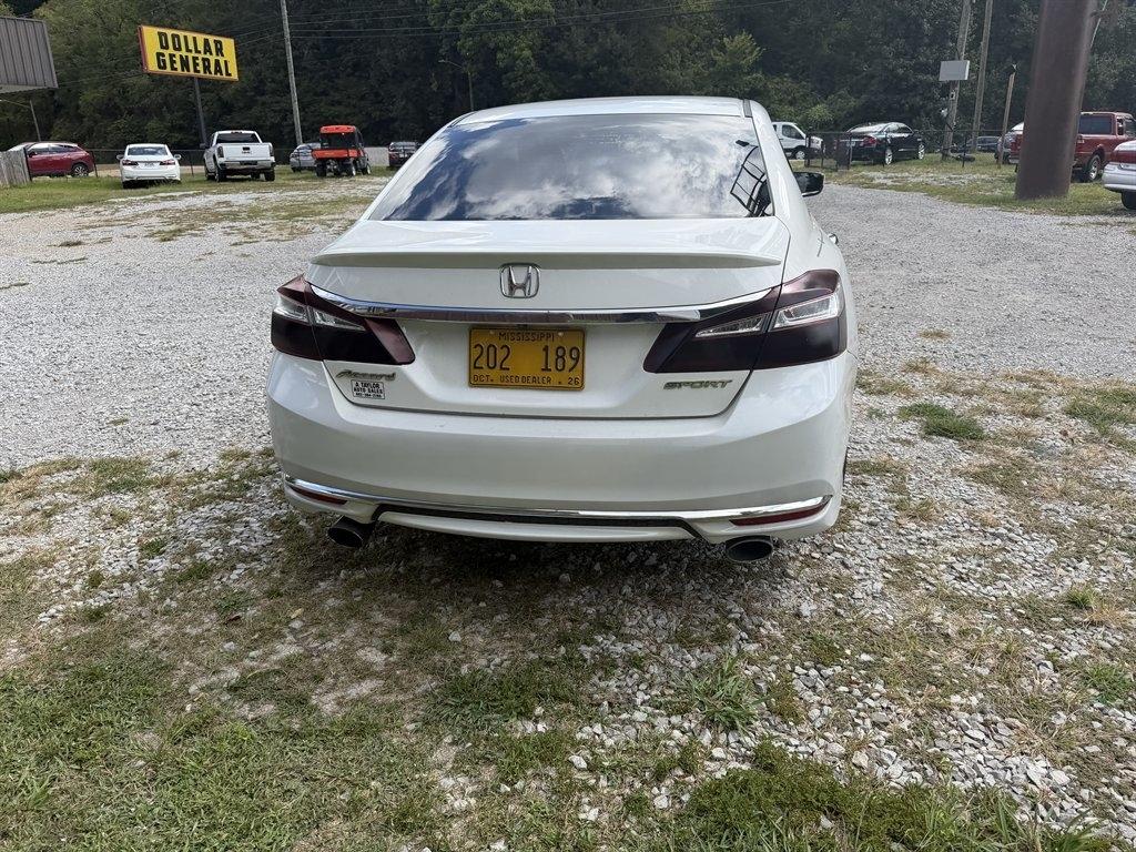 Honda Accord Sedan Sport CVT 2017