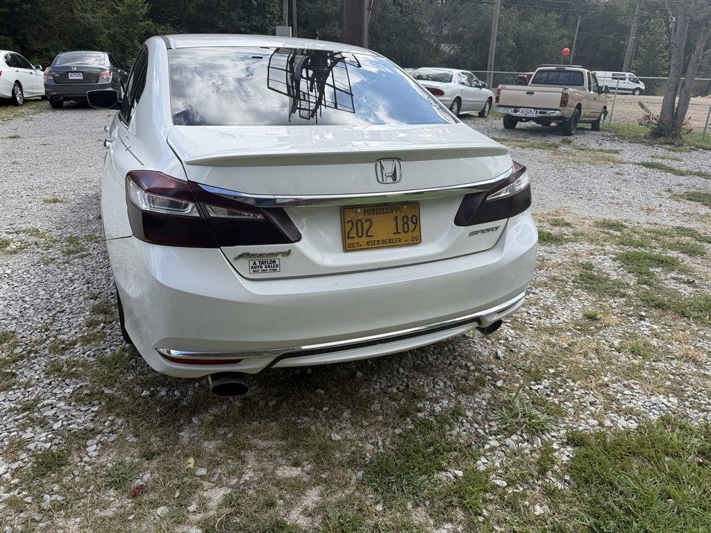 Honda Accord Sedan Sport CVT 2017