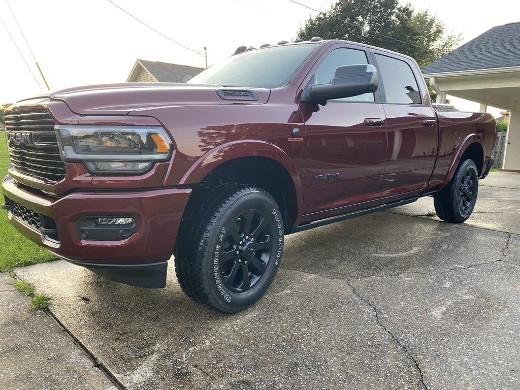 RAM 2500 Laramie 4x4 Crew Cab 6'4" Box 2021