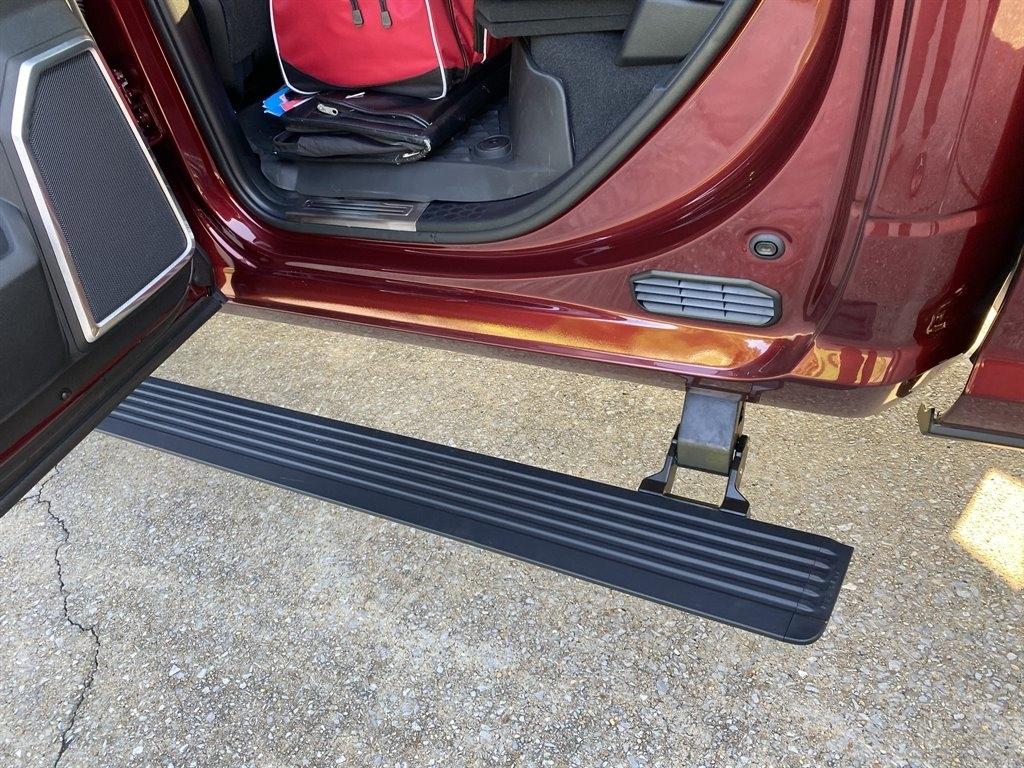 RAM 2500 Laramie 4x4 Crew Cab 6'4" Box 2021