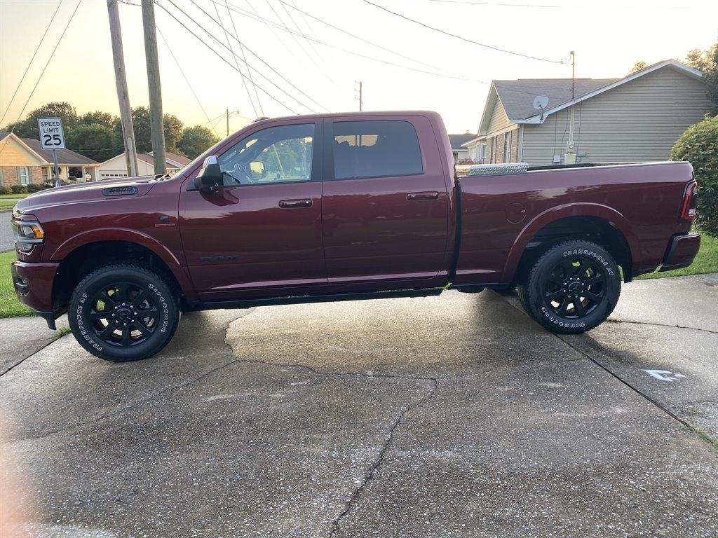 RAM 2500 Laramie 4x4 Crew Cab 6'4" Box 2021