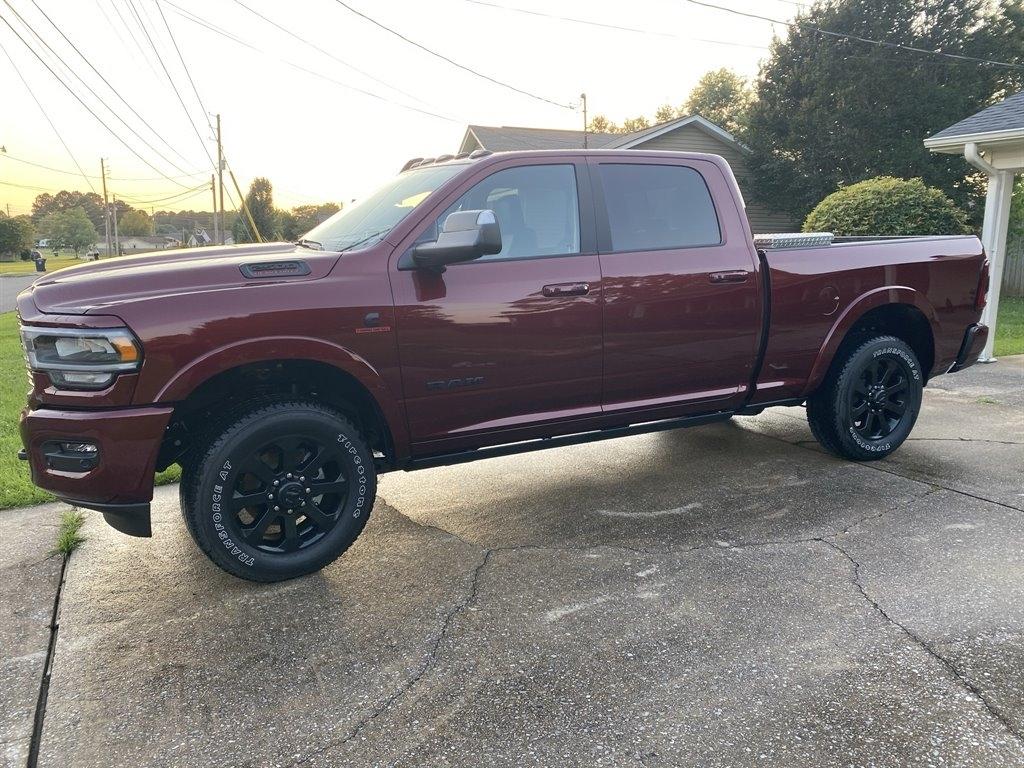 RAM 2500 Laramie 4x4 Crew Cab 6'4" Box 2021