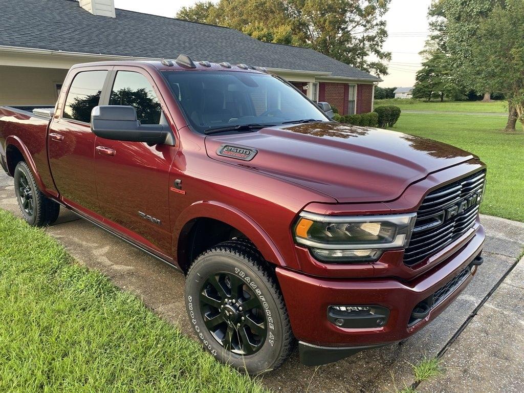 RAM 2500 Laramie 4x4 Crew Cab 6'4" Box 2021