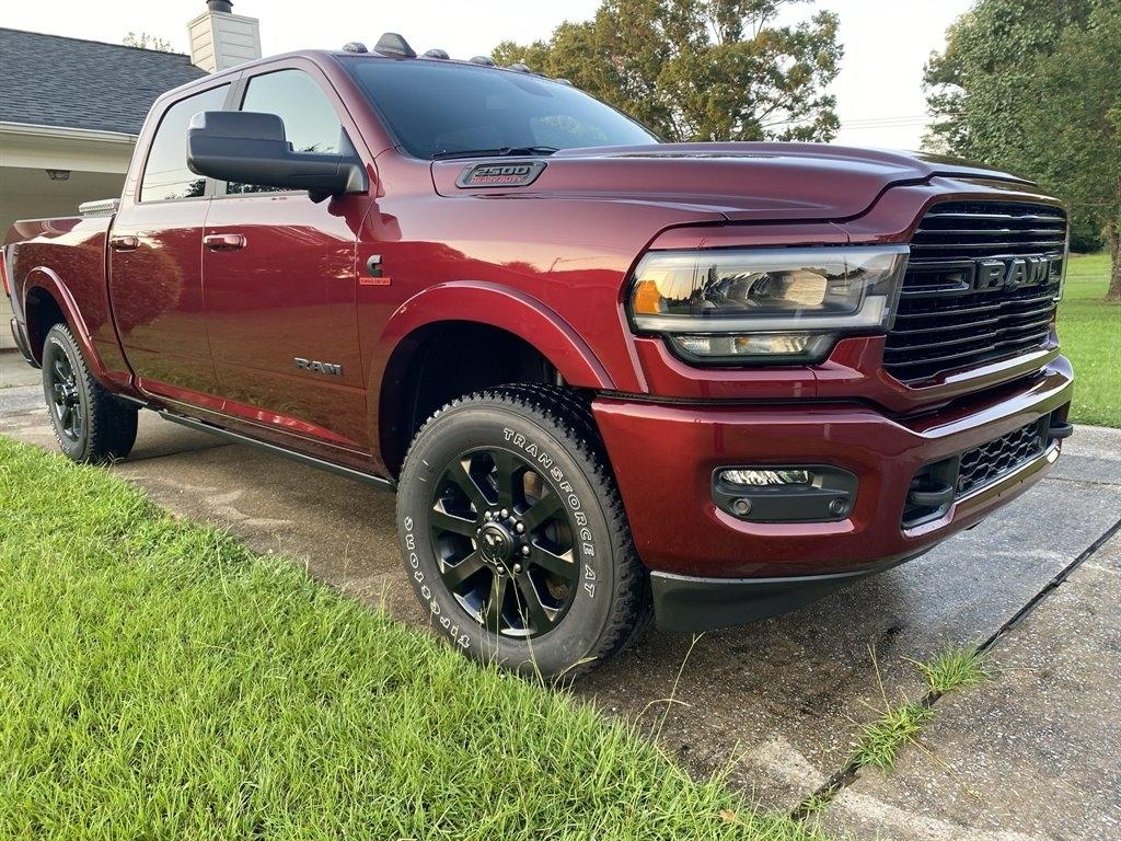 RAM 2500 Laramie 4x4 Crew Cab 6'4" Box 2021