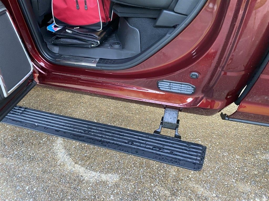 RAM 2500 Laramie 4x4 Crew Cab 6'4" Box 2021