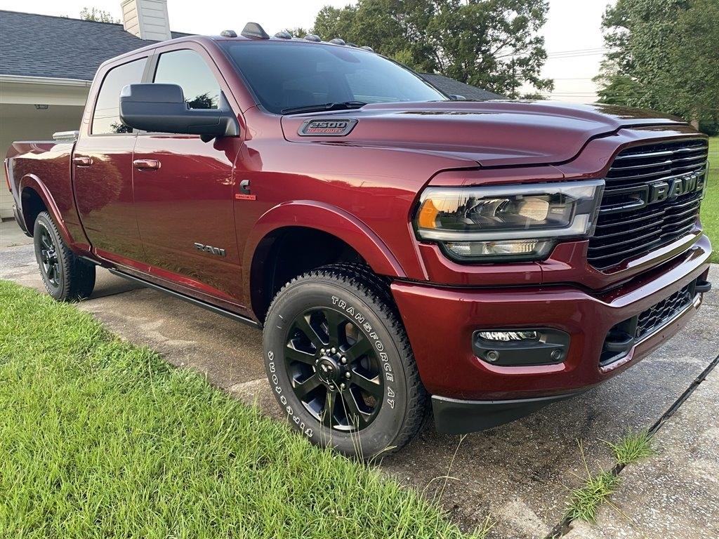 RAM 2500 Laramie 4x4 Crew Cab 6'4" Box 2021