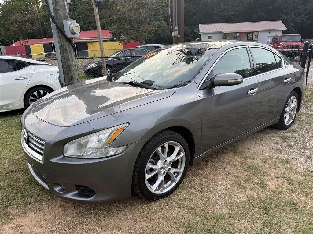 Nissan Maxima 4dr Sdn 3.5 SV 2014